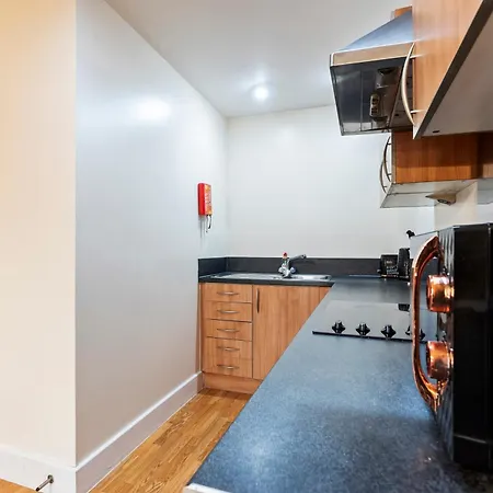 Cosy Apartment- Centre - Free Parking-sleep 5 * Birmingham