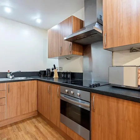 Cosy Apartment- Centre - Free Parking-sleep 5 Apartment Birmingham
